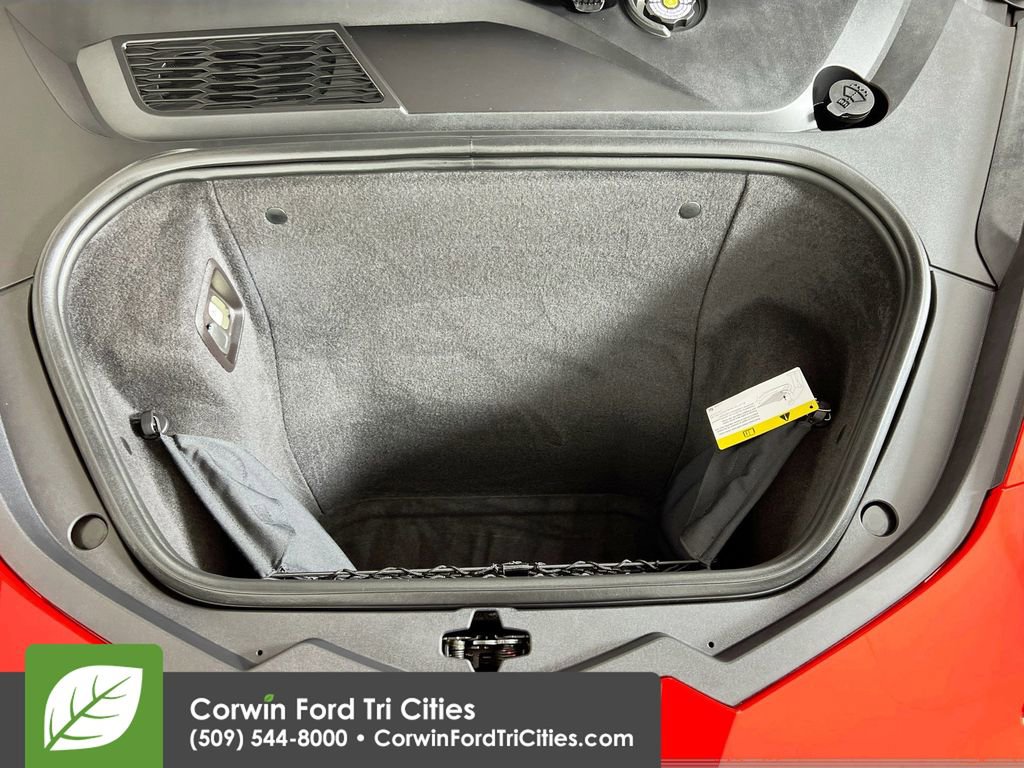 Used 2023 Chevrolet Corvette Stingray Premium Cpe w/ Z51 Performance Package image 13