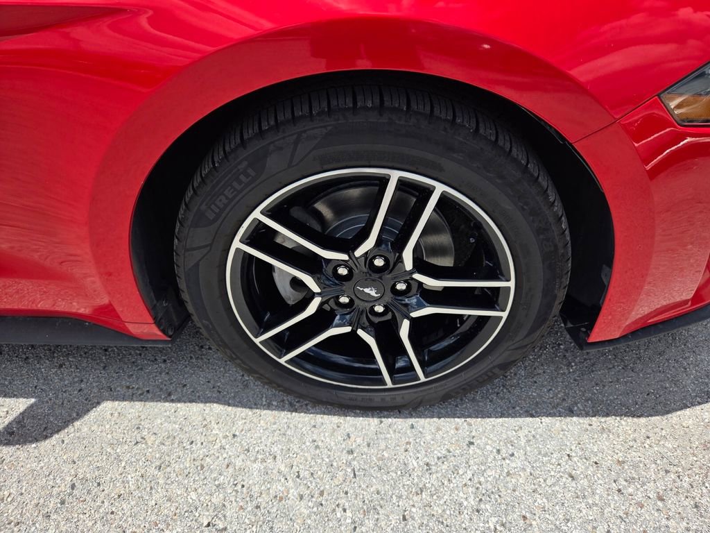 Used 2020 Ford Mustang Premium RWD image 16