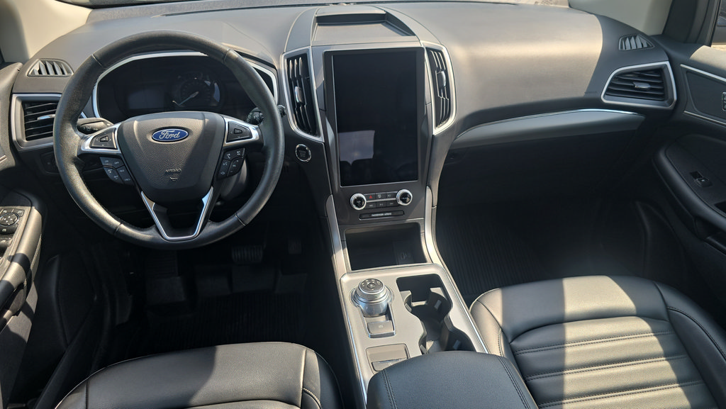 Used 2021 Ford Edge SEL w/ Convenience Package AWD/4WD image 12