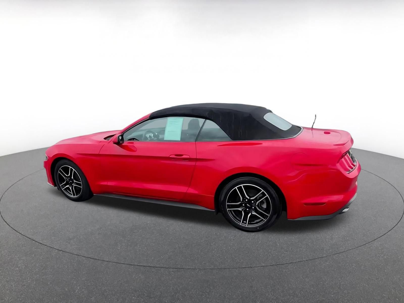Used 2023 Ford Mustang Premium image 10
