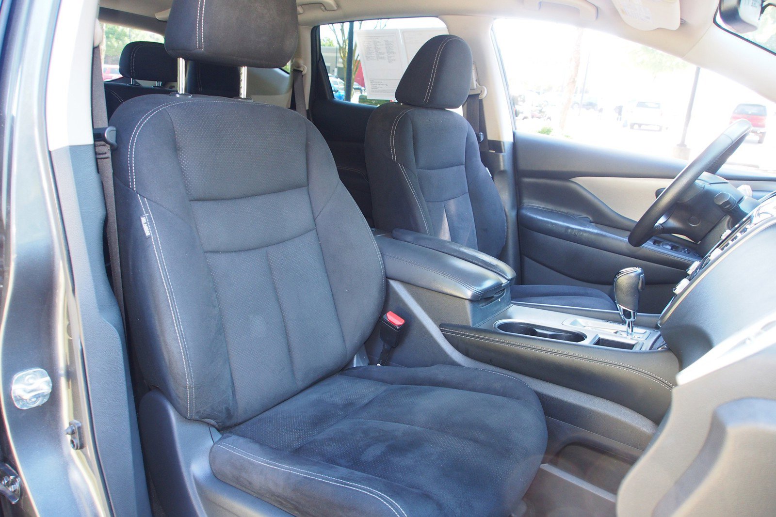 Used 2020 Nissan Murano SV FWD image 11