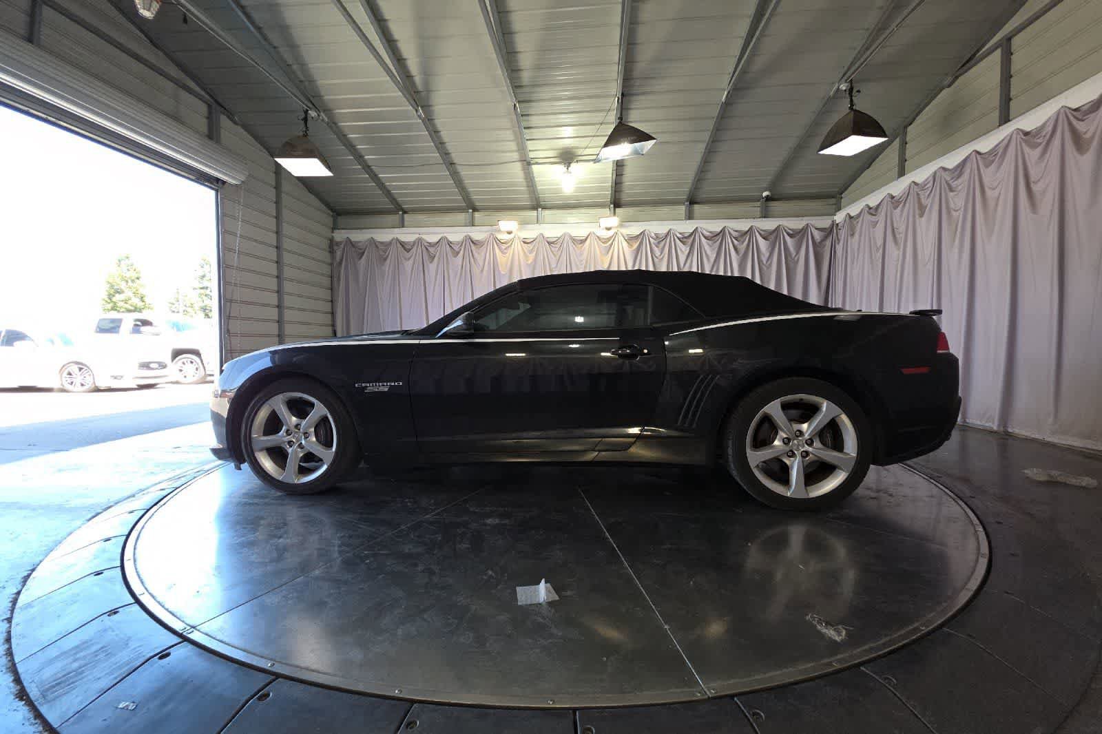 Used 2014 Chevrolet Camaro SS image 6