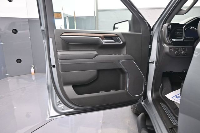 New 2026 Chevrolet Silverado 1500 RST w/ RST Select Package AWD/4WD image 9