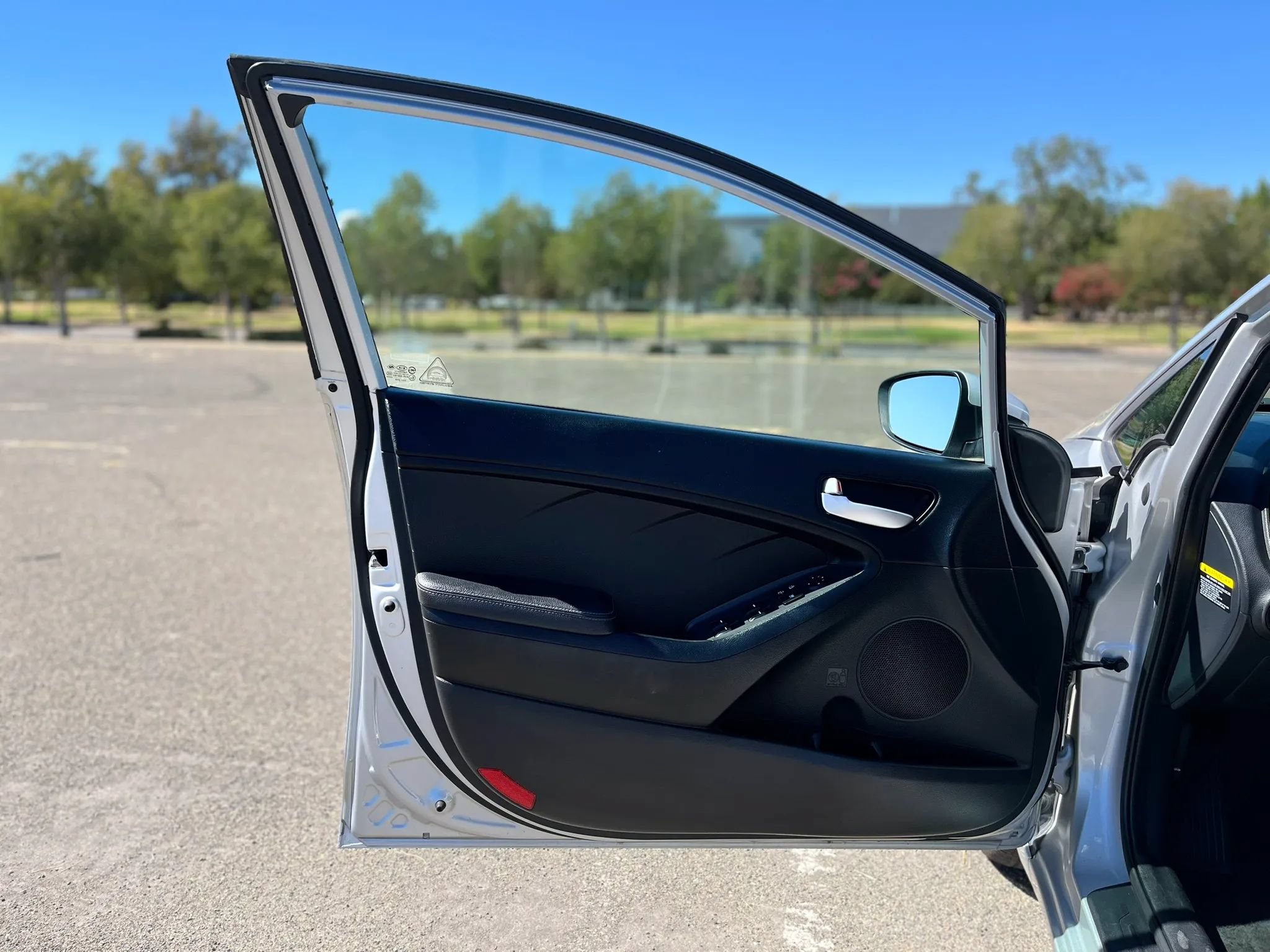 Used 2018 Kia Forte LX FWD image 10