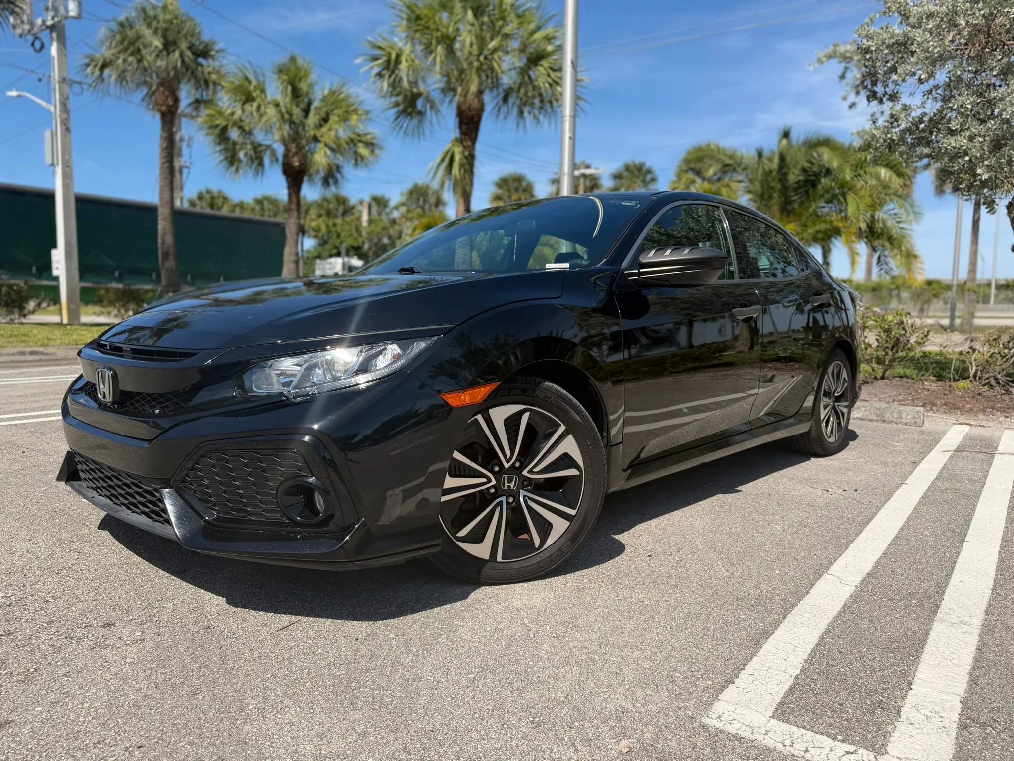 Used 2017 Honda Civic EX image 2