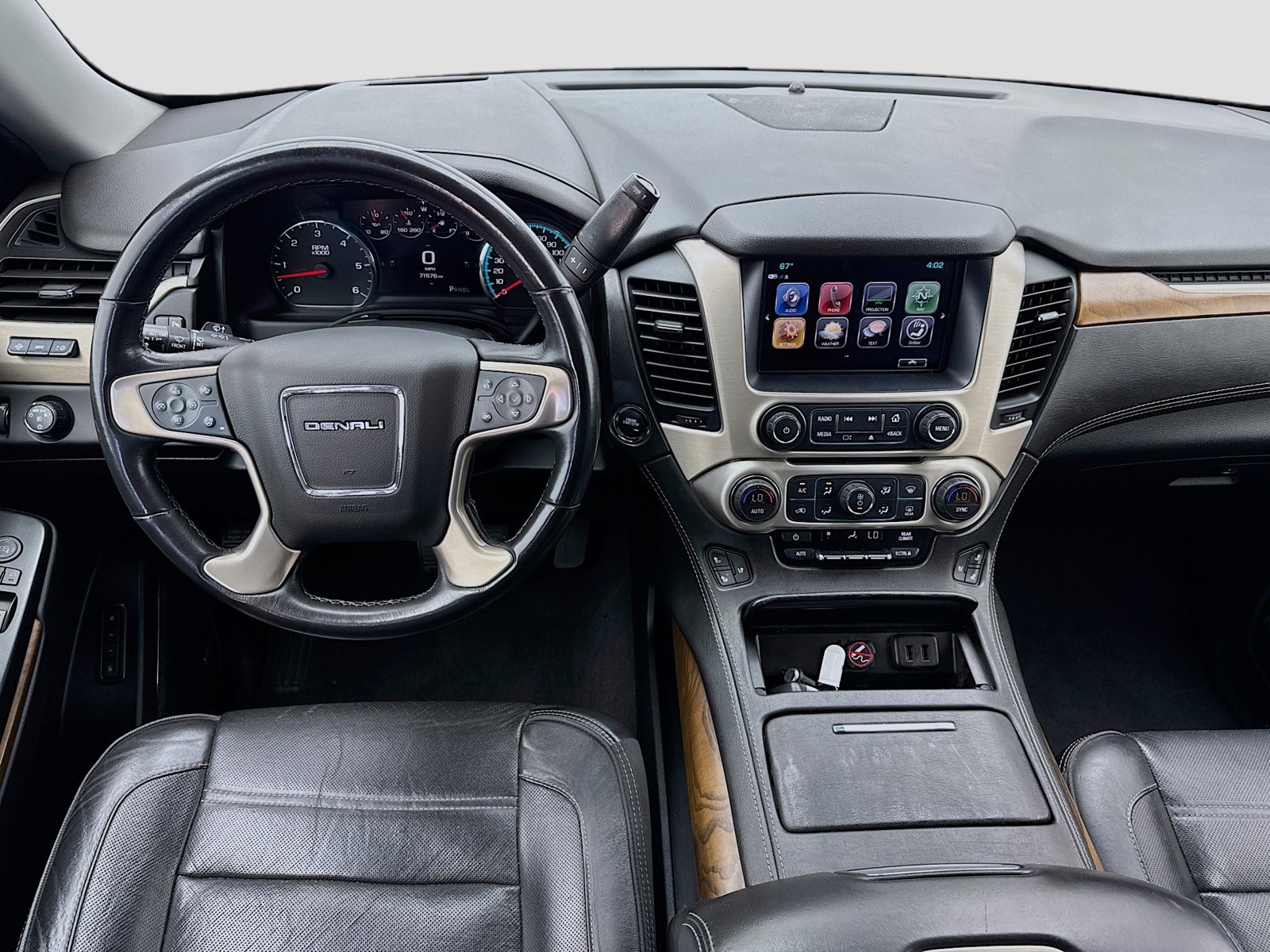 Used 2020 GMC Yukon XL Denali RWD image 14
