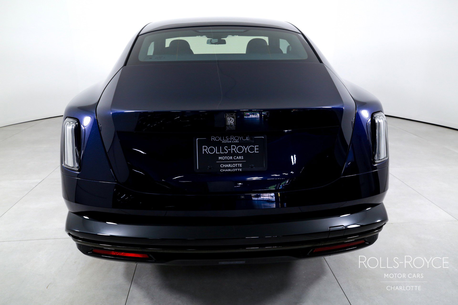 New 2026 Rolls-Royce Spectre Black Badge image 9