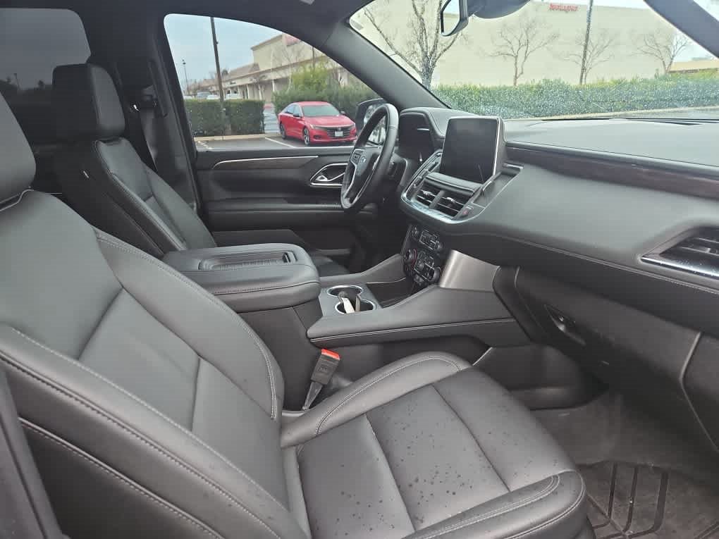 Used 2024 Chevrolet Tahoe Z71 w/ Luxury Package image 14