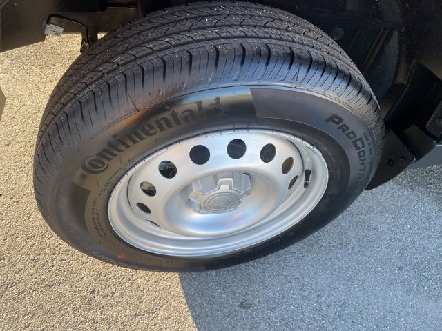 New 2026 Ford Maverick XL image 16