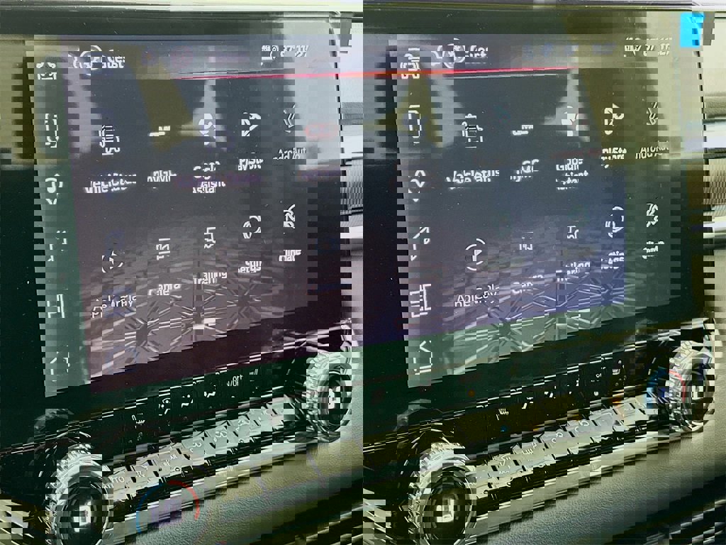 New 2026 GMC Canyon Elevation w/ Convenience Package image 15