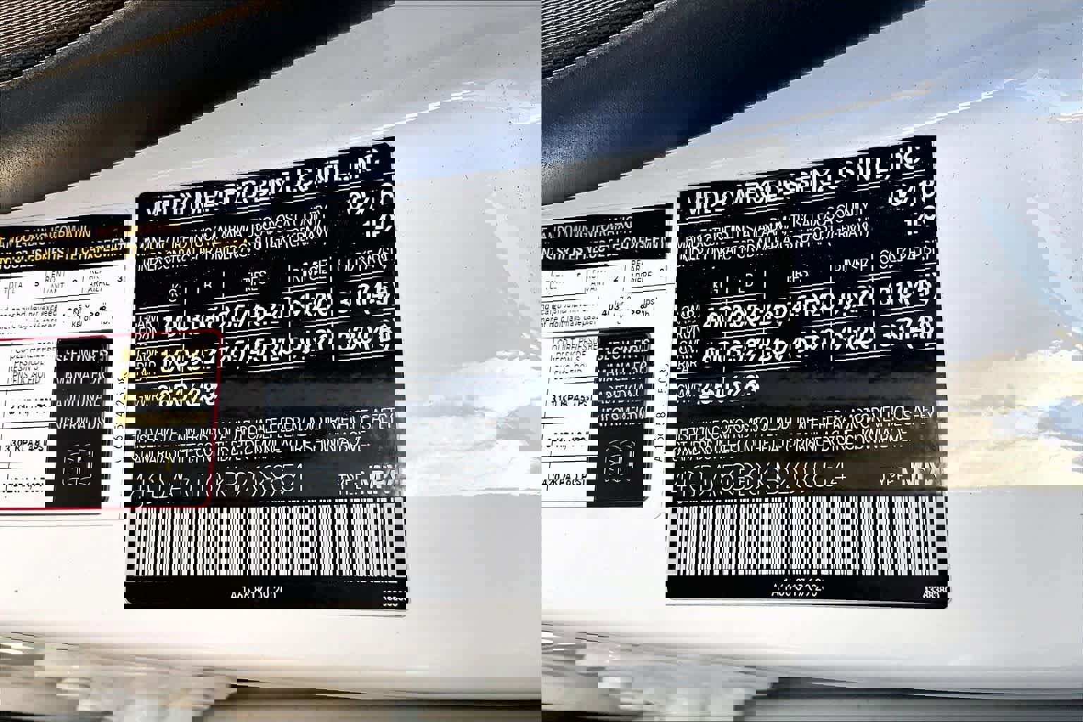 Used 2019 Mercedes-Benz GLE 400 4MATIC image 33