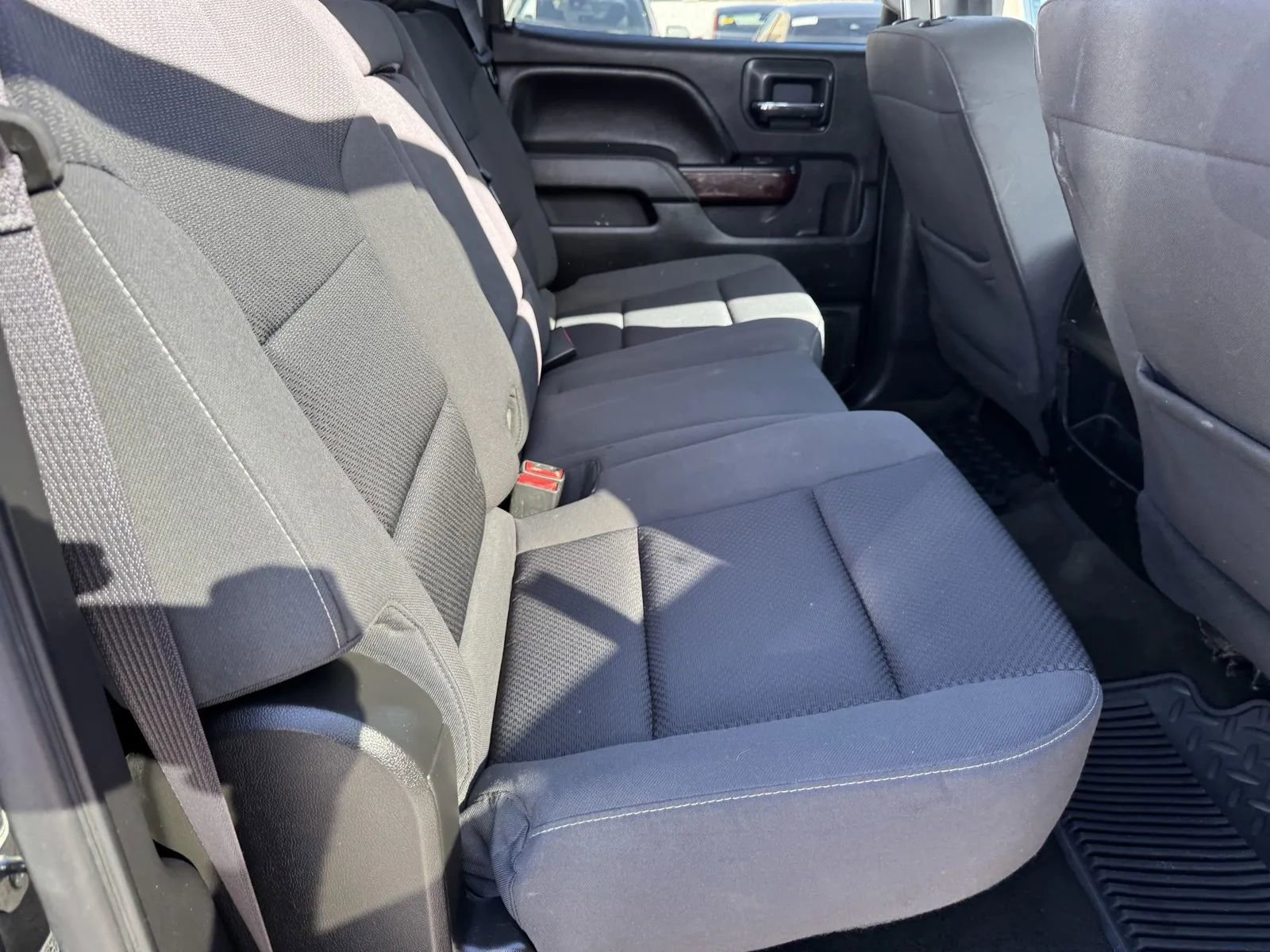 Used 2017 GMC Sierra 1500 SLE image 8