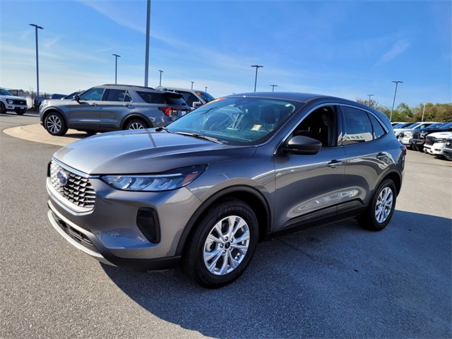 Used 2024 Ford Escape Active image 3