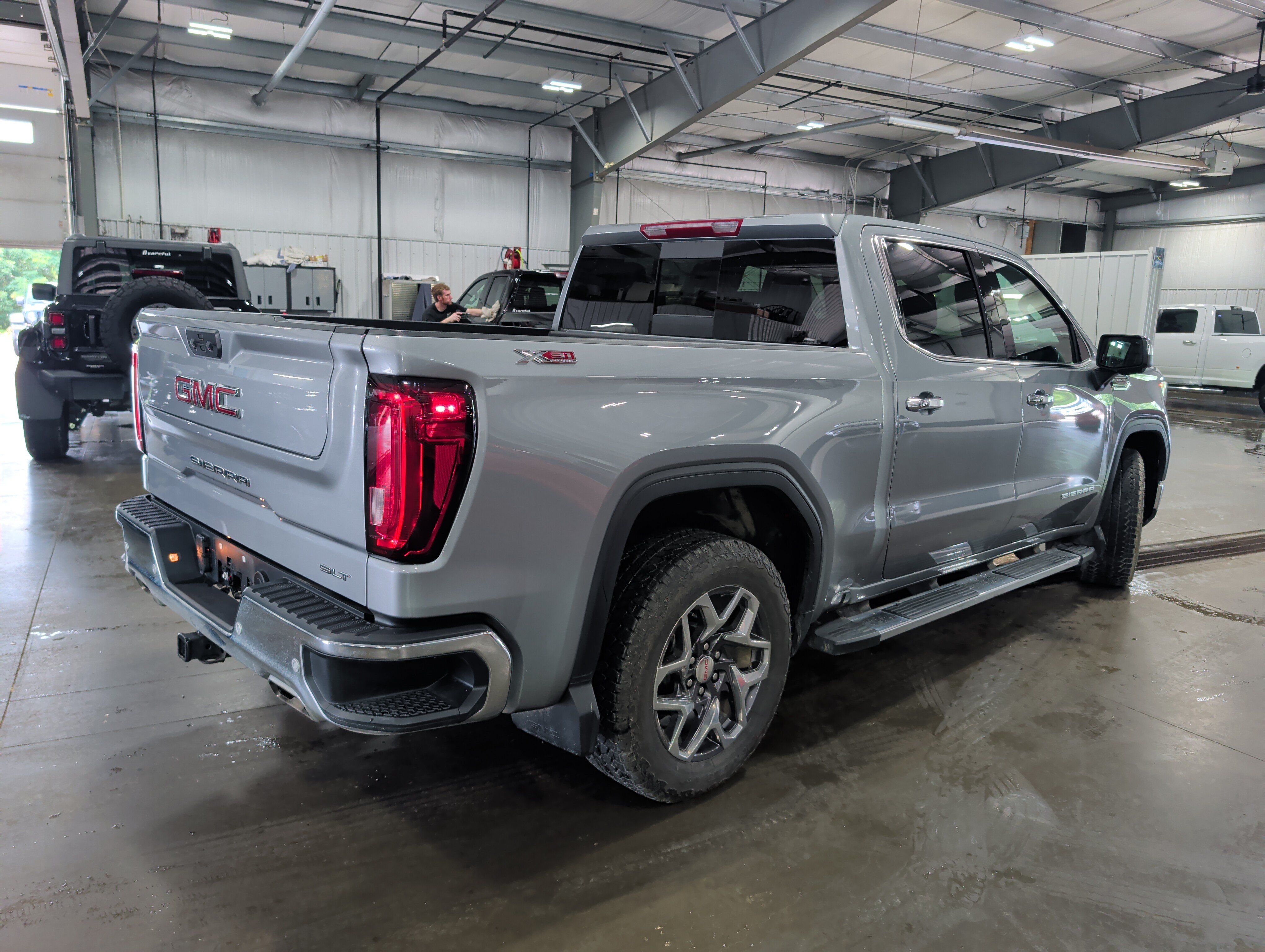 Used 2024 GMC Sierra 1500 SLT w/ SLT Premium Plus Package AWD/4WD image 3