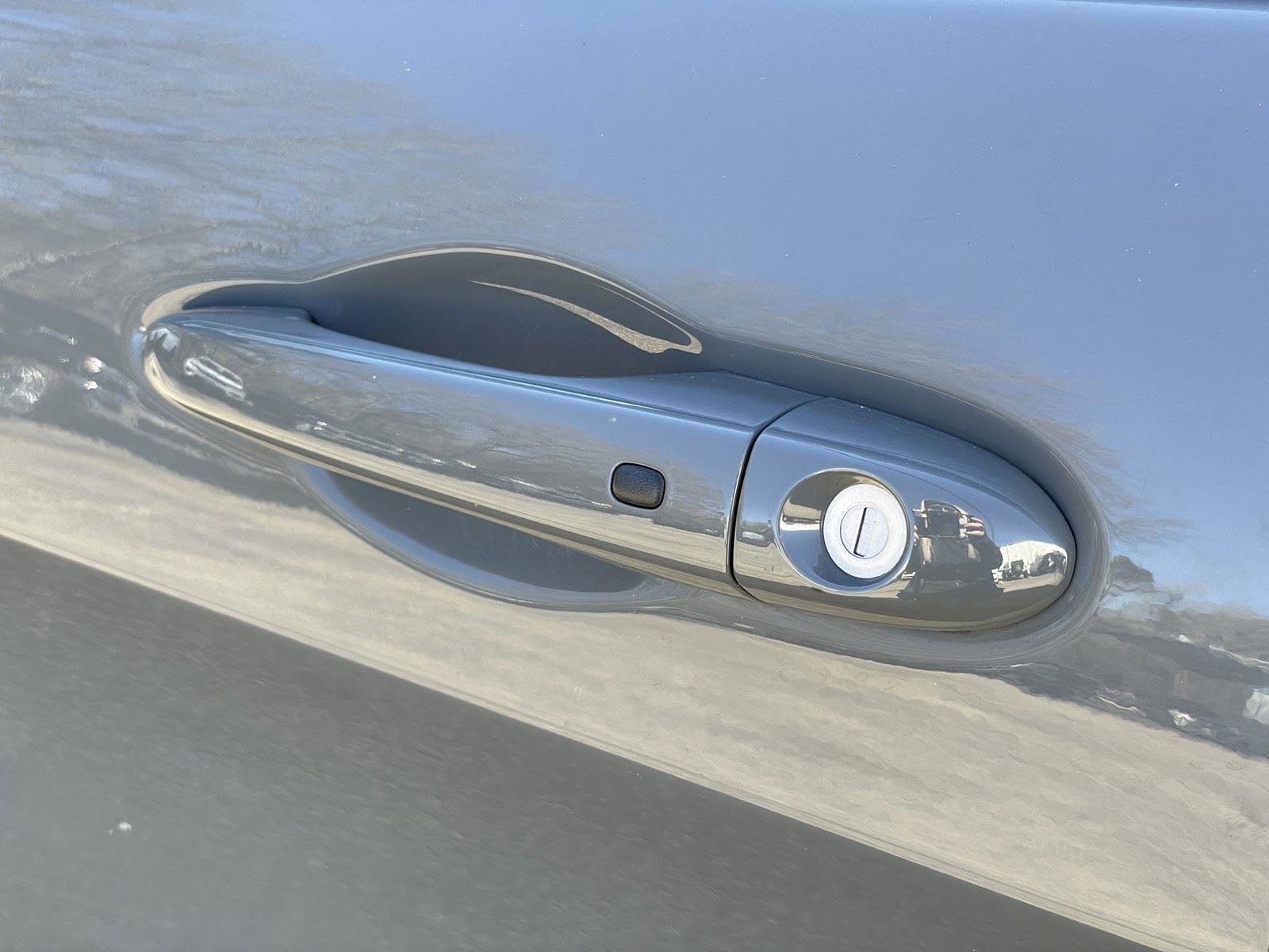 Certified 2023 Jeep Cherokee Altitude Lux image 35