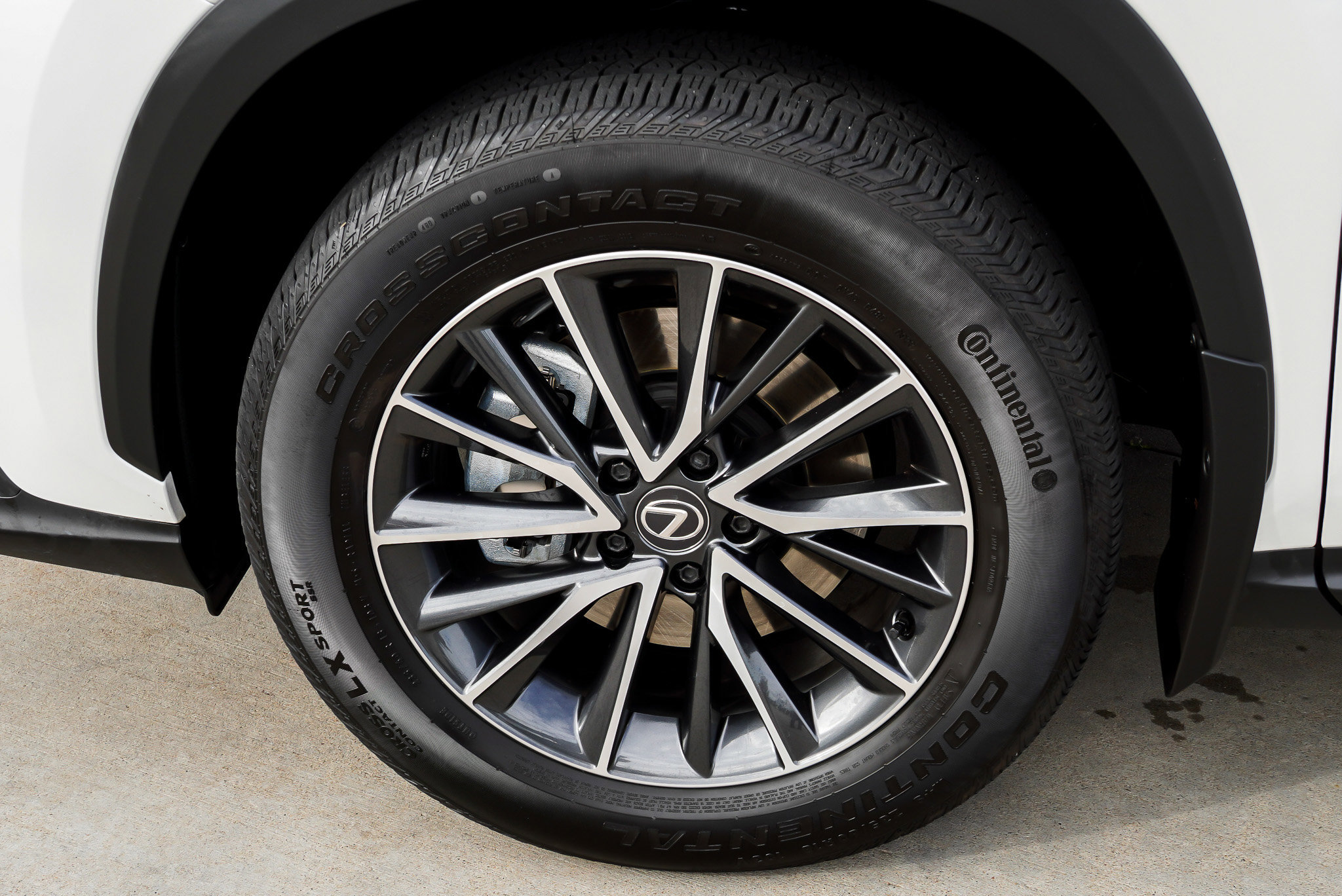 Used 2024 Lexus NX 350 AWD w/ Vision Package image 12