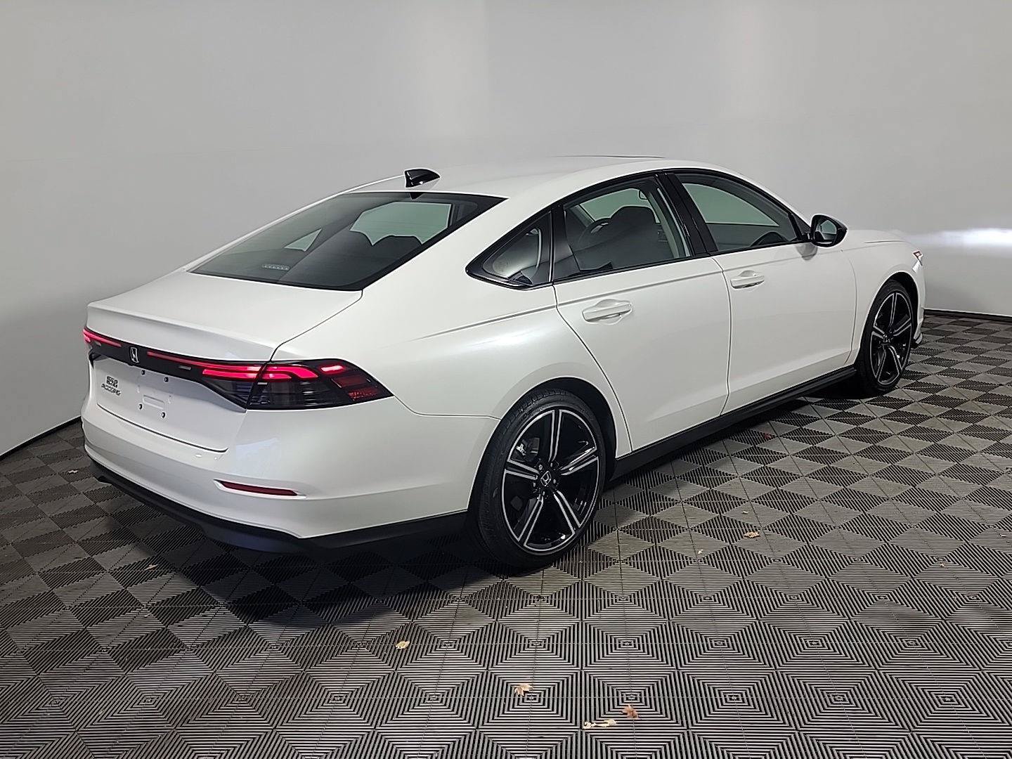 Certified 2026 Honda Accord SE image 4
