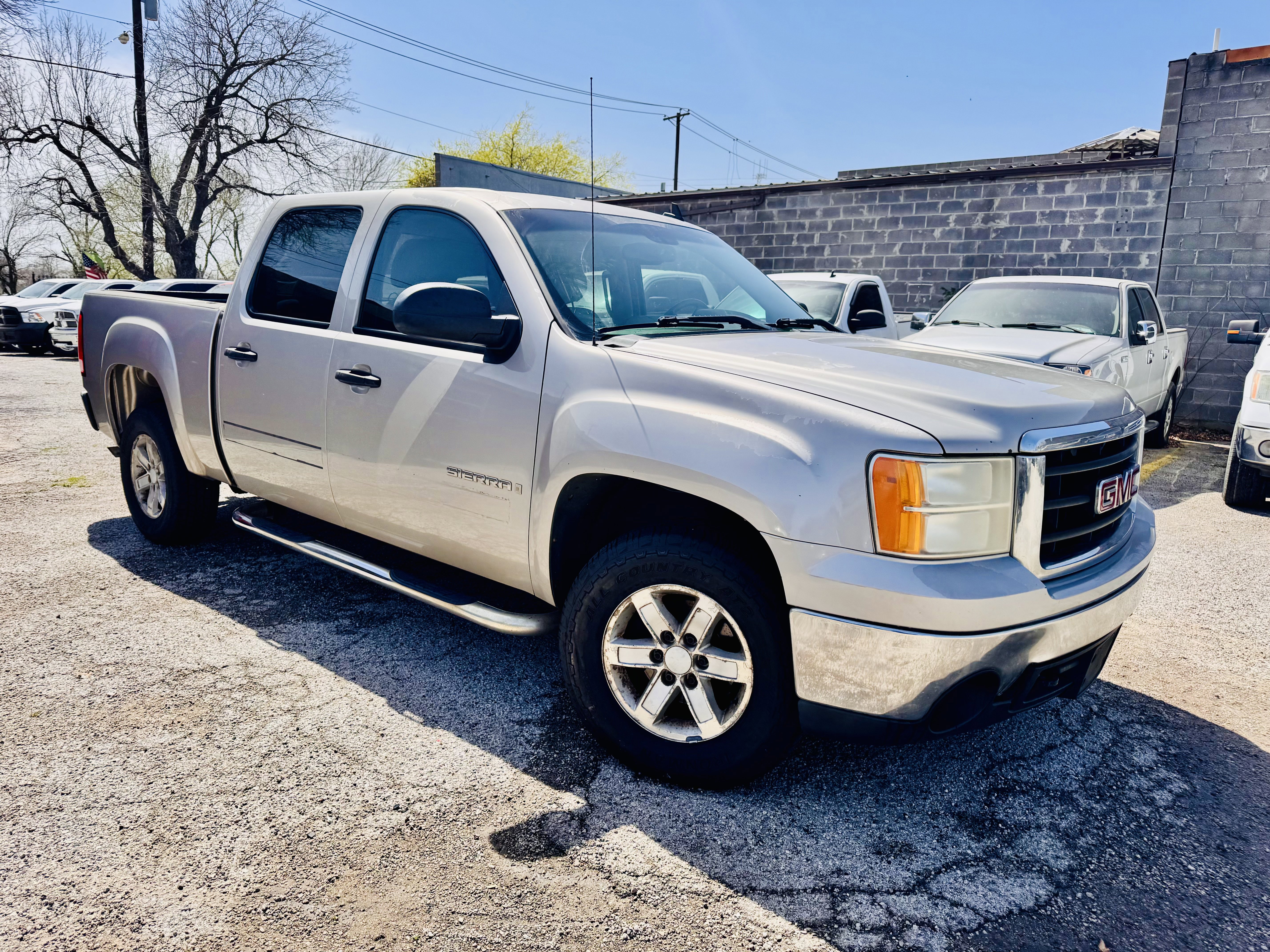 Used 2007 GMC Sierra 1500 SLE w/ SLE1 Preferred Package image 6