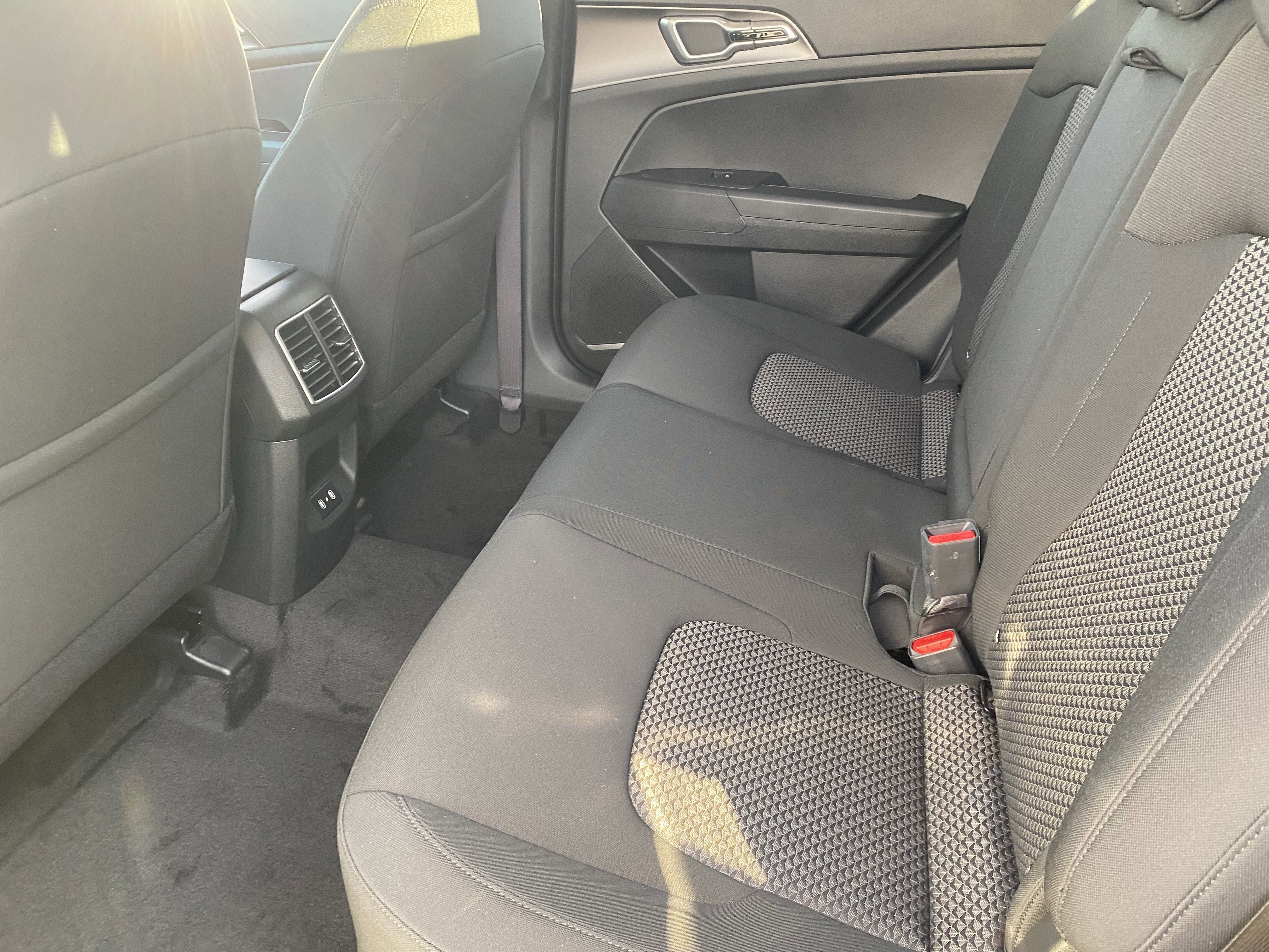 New 2026 Kia Sportage LX image 15