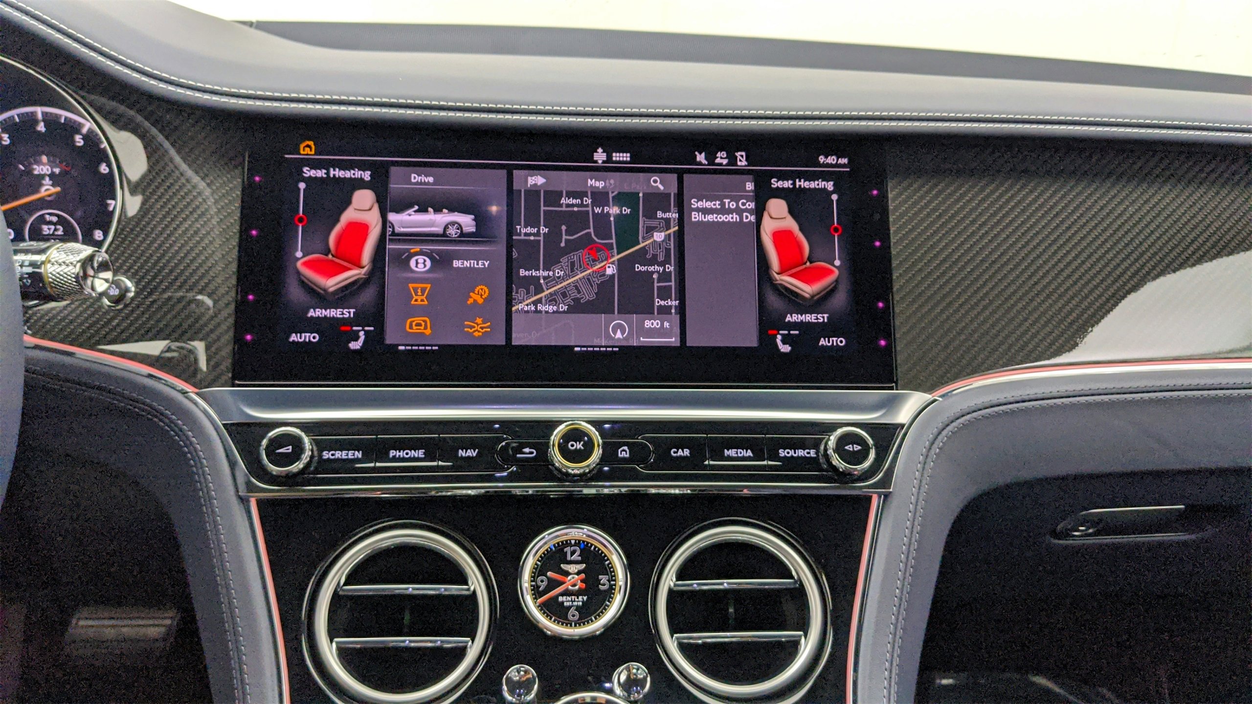 Used 2024 Bentley Continental GT V8 image 21