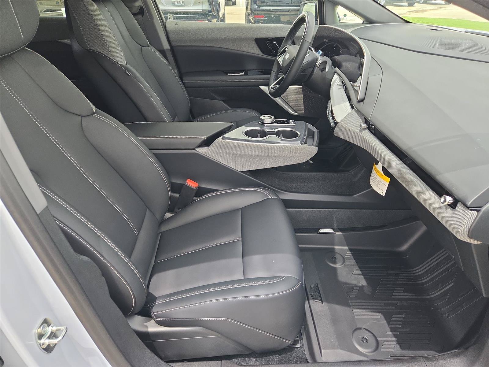 New 2026 Cadillac Optiq Luxury 1 w/ LPO, Floor Liner Package AWD/4WD image 27