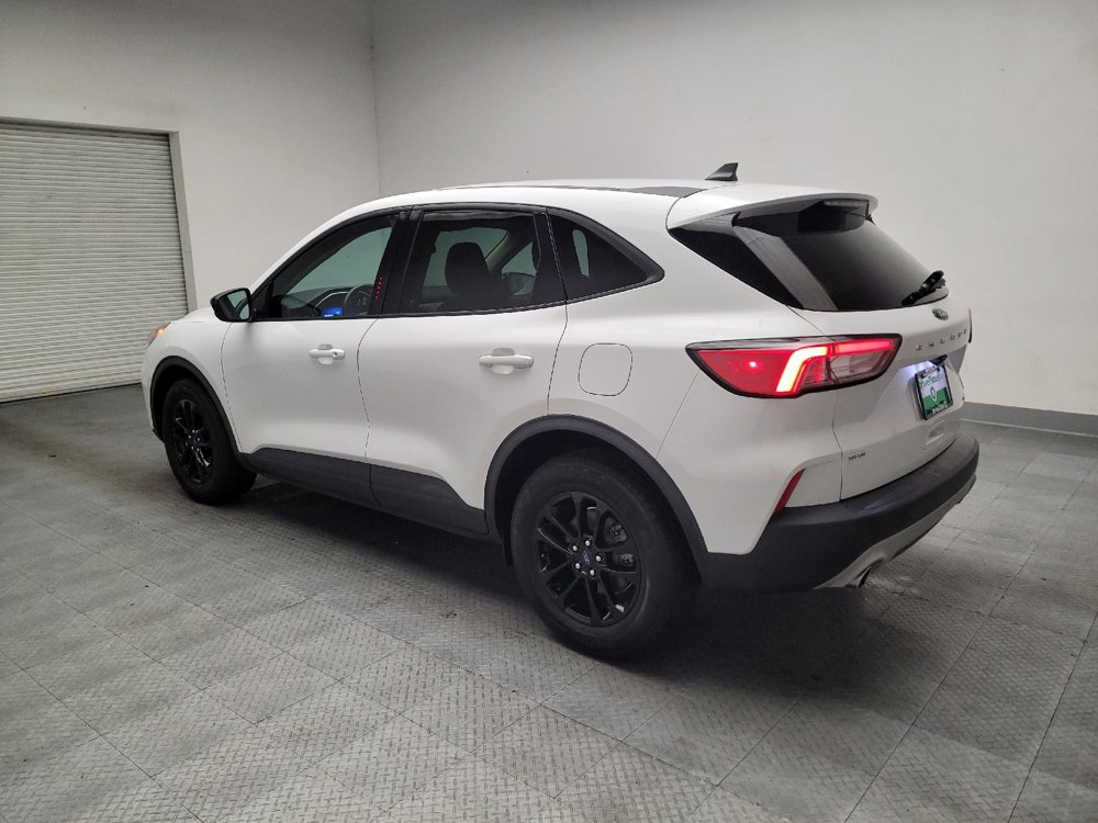 Used 2020 Ford Escape SE Sport FWD image 3