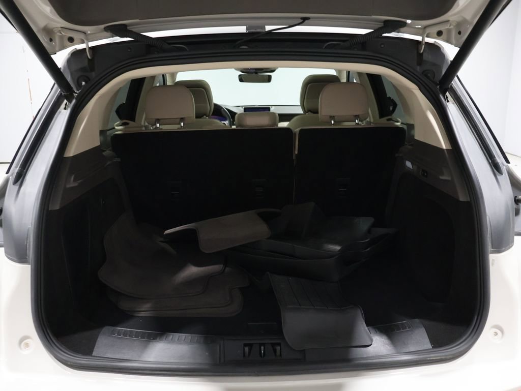 Used 2022 Lincoln Corsair Reserve w/ Equipment Group 201A image 4