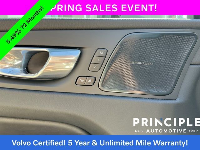 Certified 2023 Volvo XC60 T8 Plus image 29