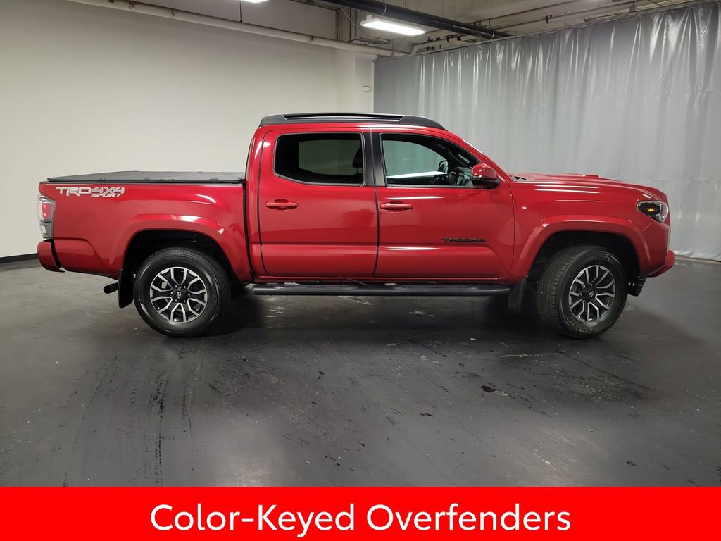 Used 2022 Toyota Tacoma TRD Sport image 9