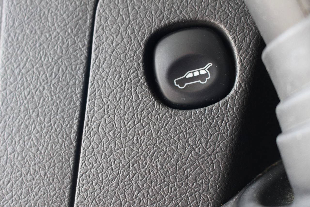 Used 2016 Ford Flex Limited AWD/4WD image 46