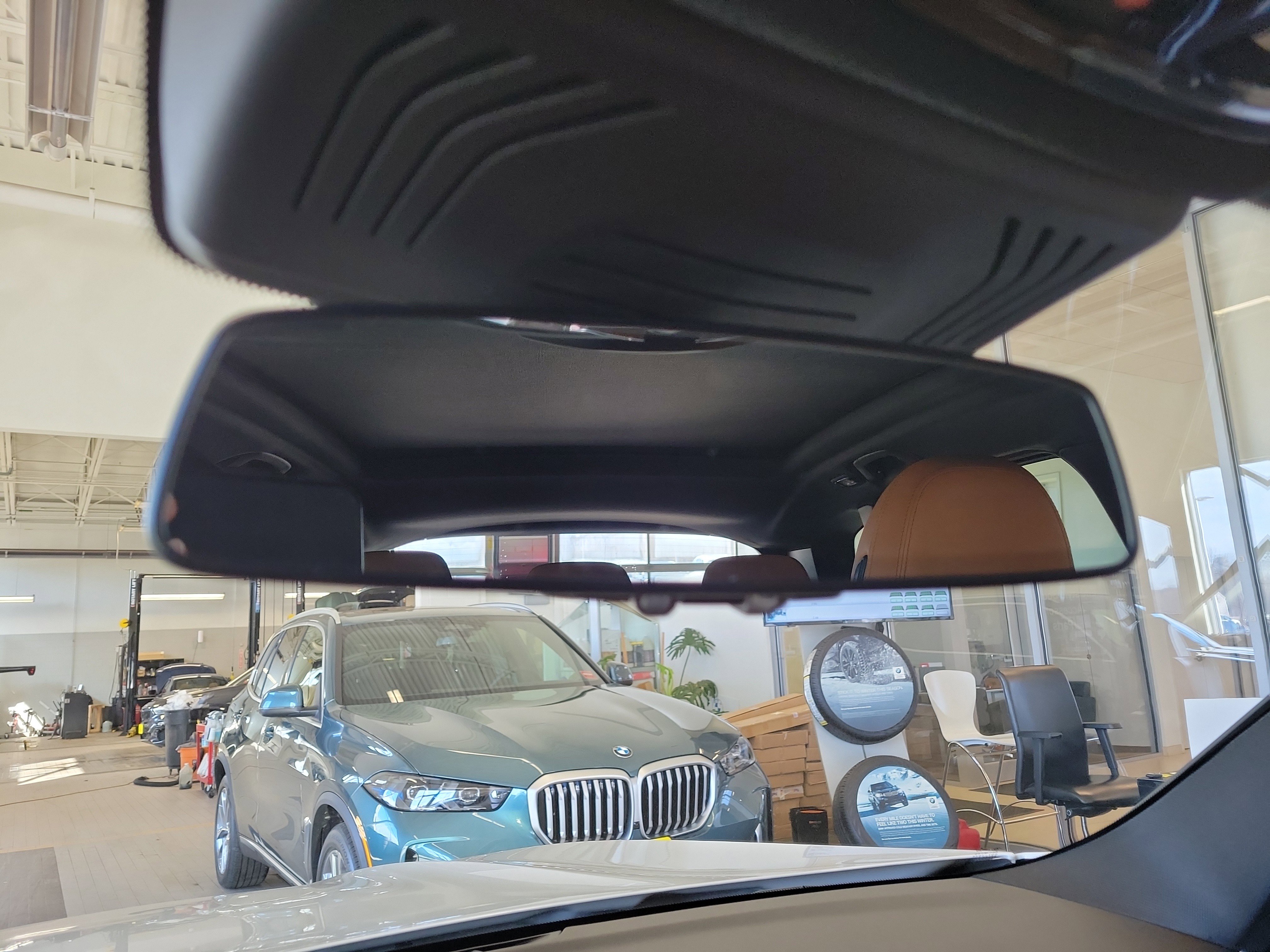 Used 2021 BMW X3 xDrive30e w/ Convenience Package image 28