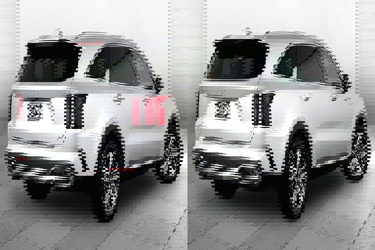 Used 2023 Kia Sorento SX Prestige w/ Panoramic Sunroof Package AWD/4WD image 13