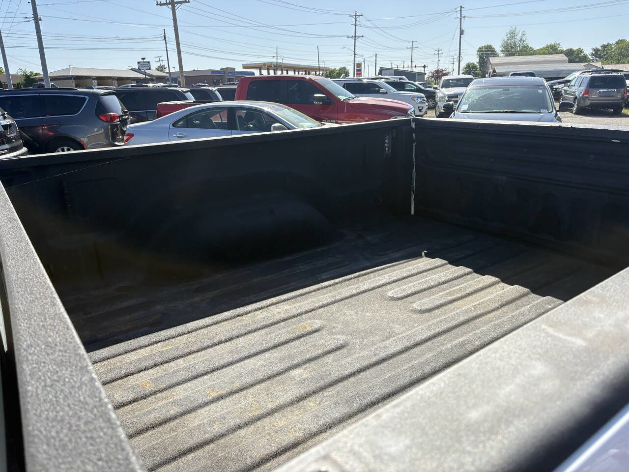 Used 2023 RAM 2500 Tradesman w/ Chrome Appearance Group AWD/4WD image 17