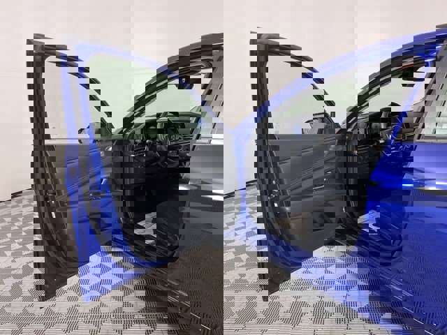 Used 2023 Hyundai Elantra SEL w/ Convenience Package image 13