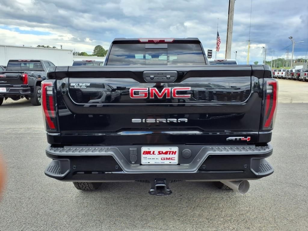New 2025 GMC Sierra 2500 AT4 w/ AT4 Premium Plus Package image 6