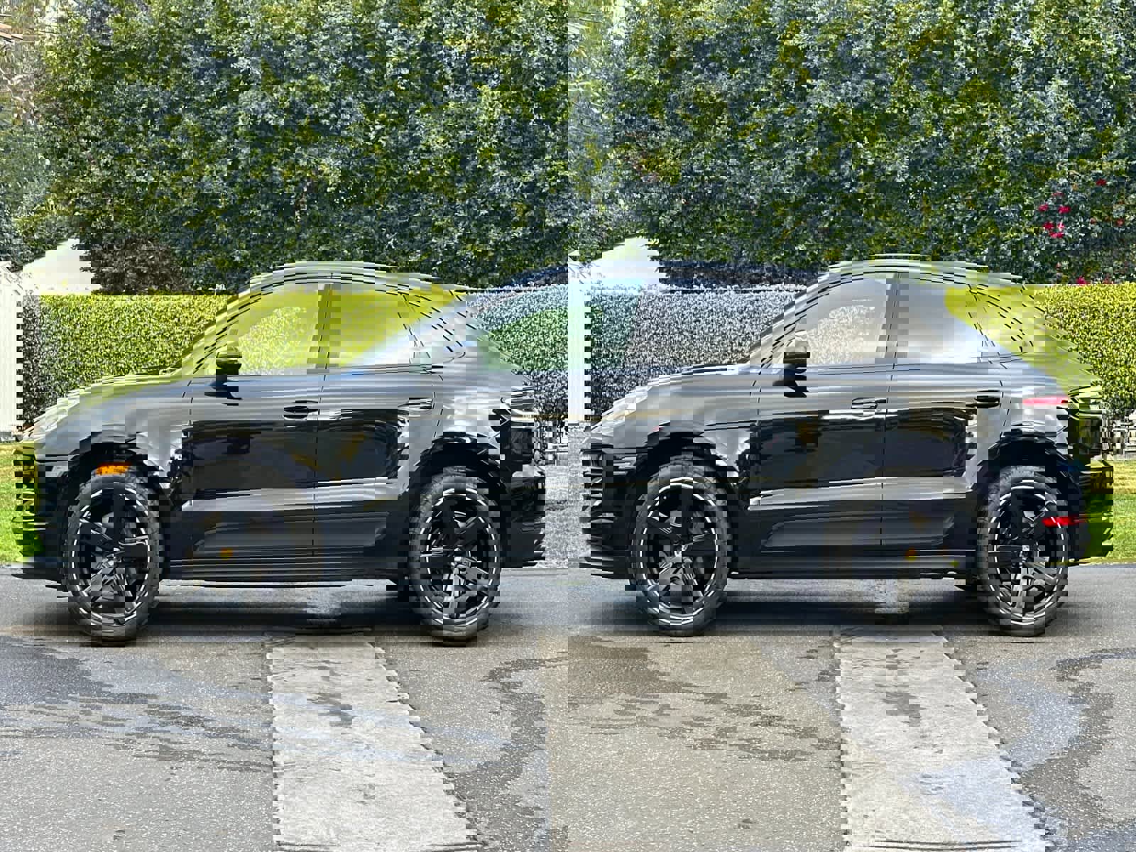 Used 2019 Porsche Macan image 2