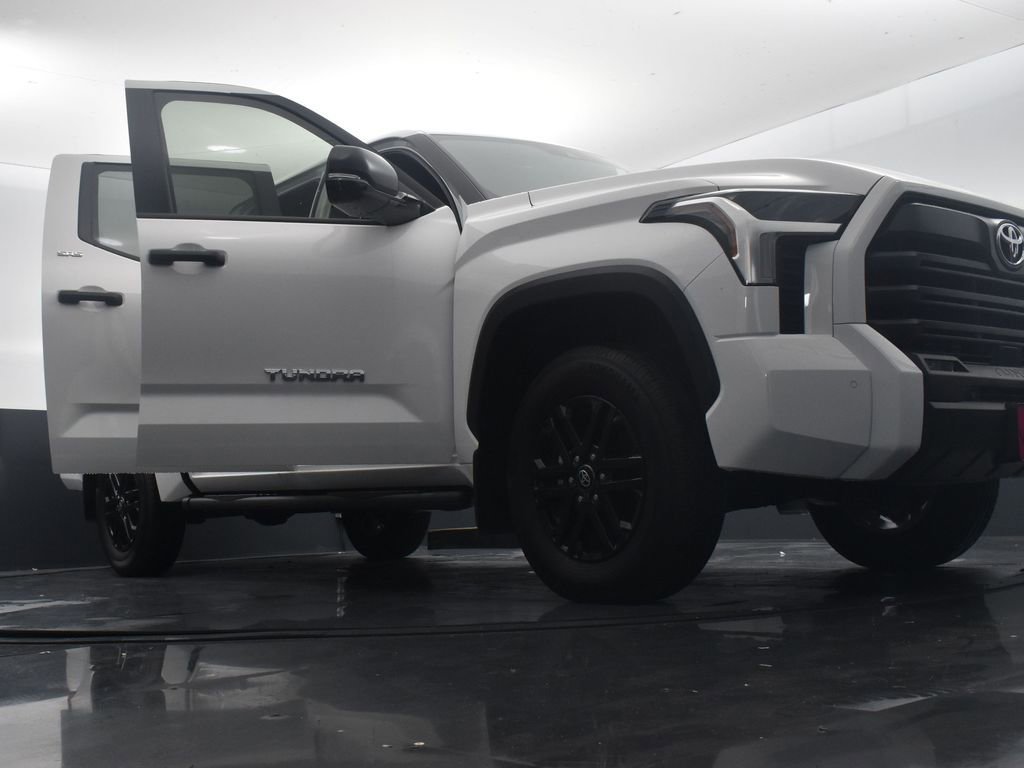 Used 2025 Toyota Tundra SR5 w/ SR5 Convenience Package image 36