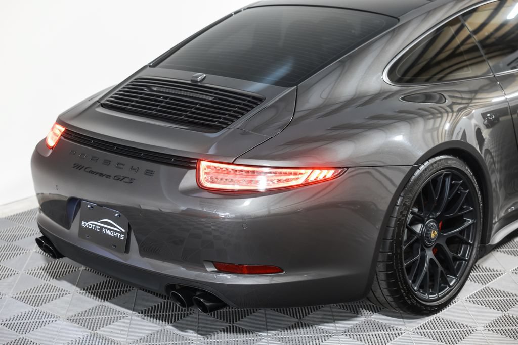 Used 2015 Porsche 911 Carrera GTS RWD image 9