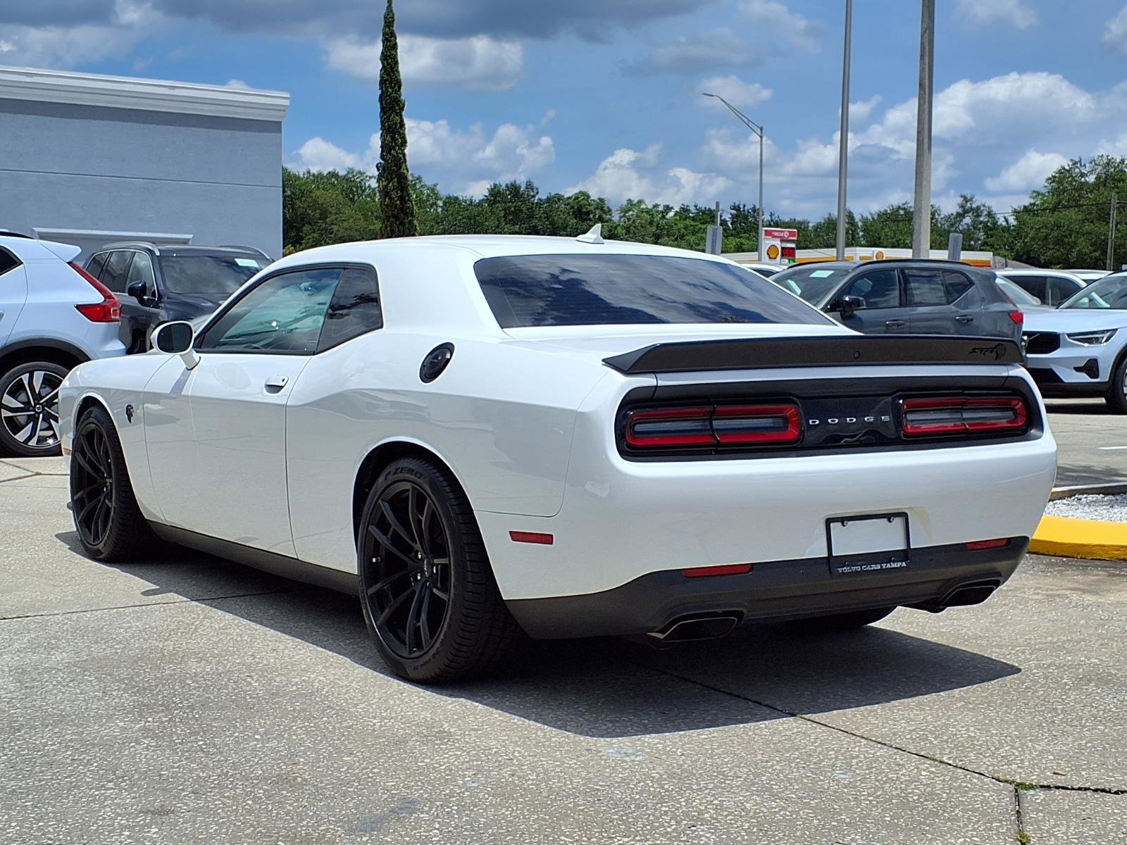 Used 2023 Dodge Challenger SRT Hellcat RWD image 5