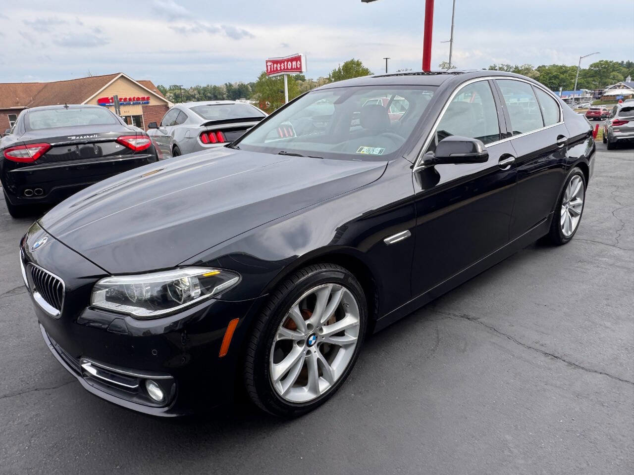 Used 2014 BMW 535i xDrive Sedan AWD/4WD image 4