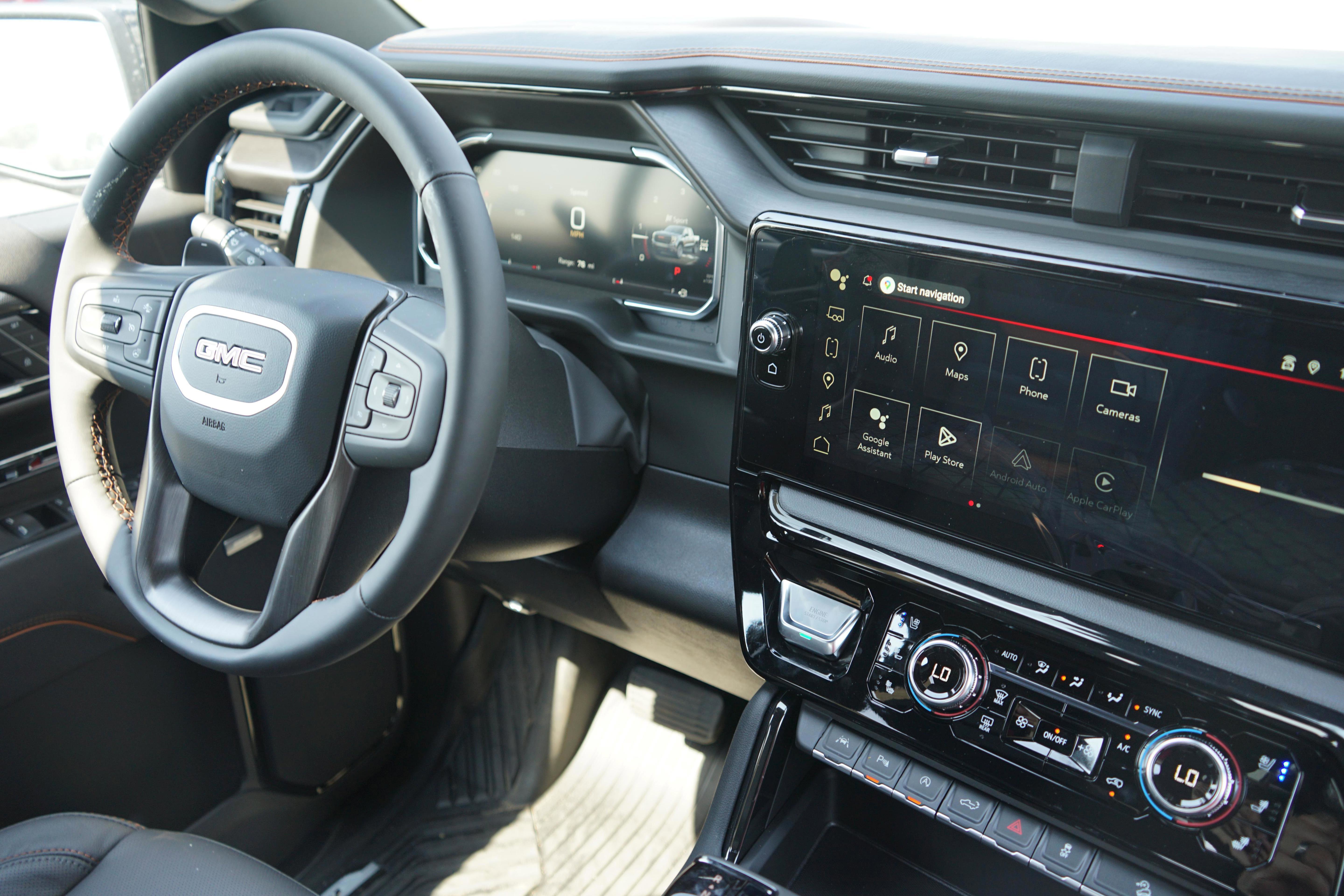 New 2026 GMC Sierra 1500 AT4 w/ Technology Package image 26