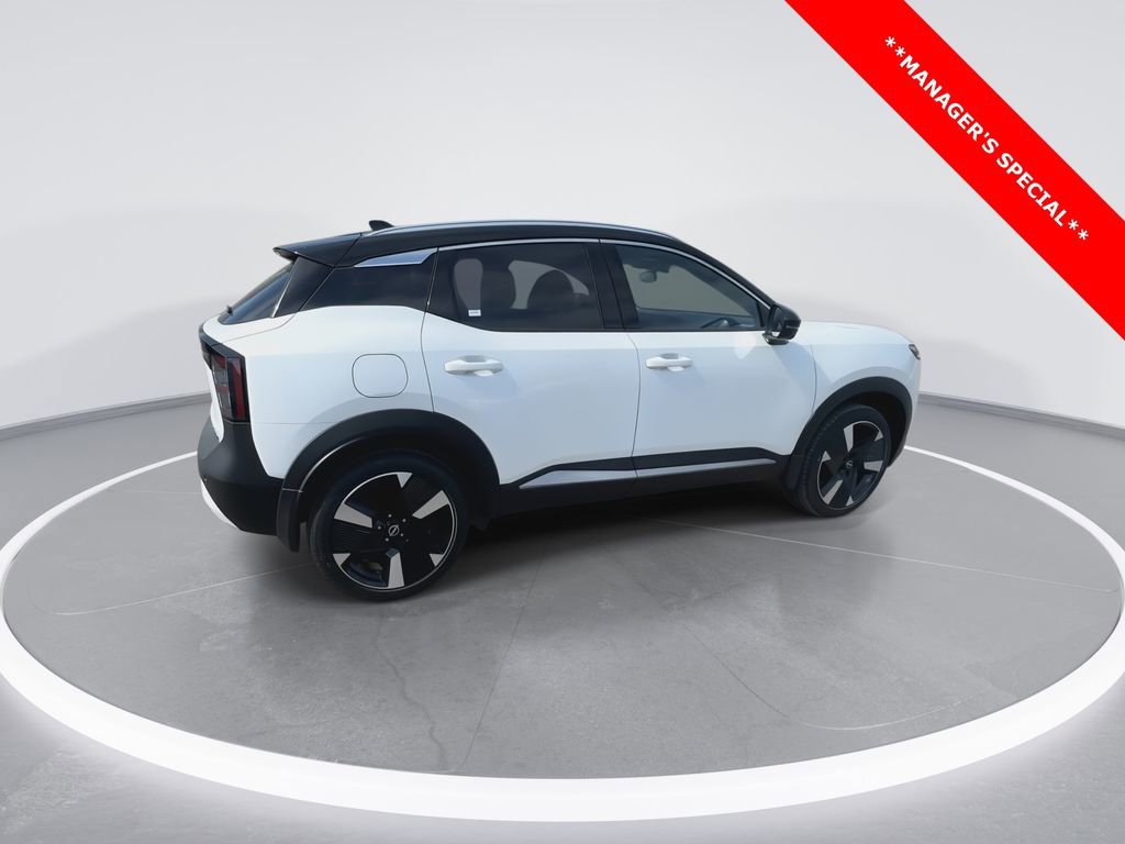 New 2025 Nissan Kicks SR w/ SR Premium Package image 9