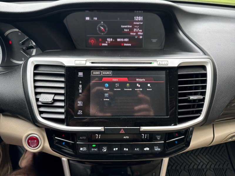 Used 2017 Honda Accord EX-L image 21