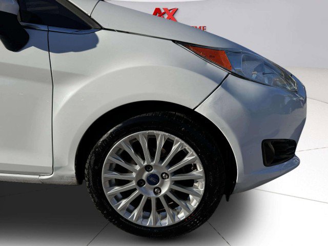 Used 2014 Ford Fiesta Titanium image 49