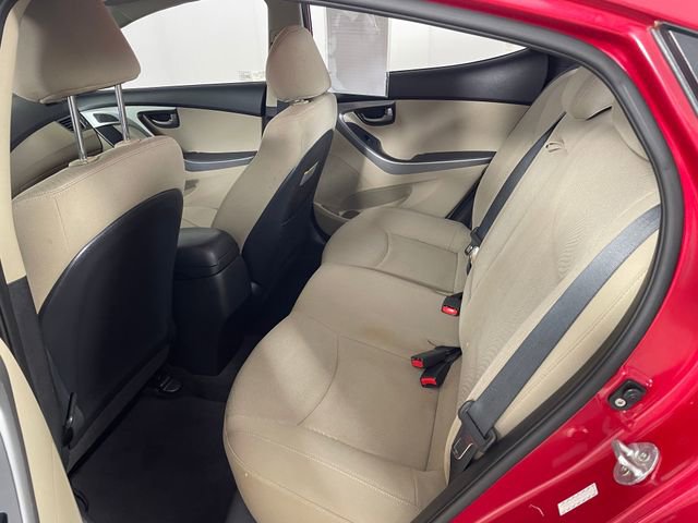 Used 2016 Hyundai Elantra SE image 15