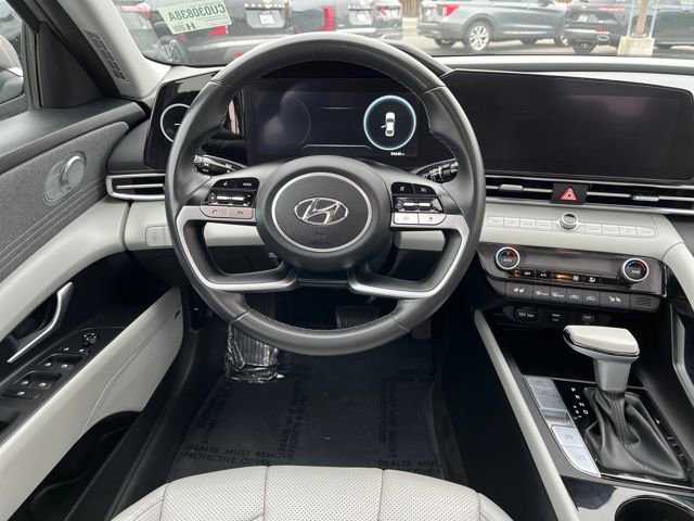 Certified 2022 Hyundai Elantra Limited image 22