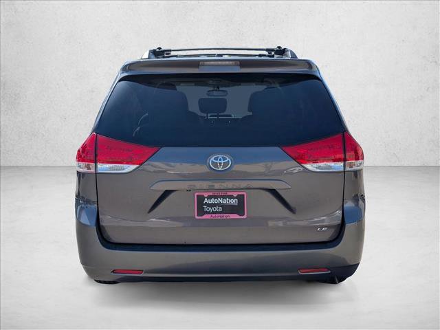 Used 2012 Toyota Sienna LE FWD image 7