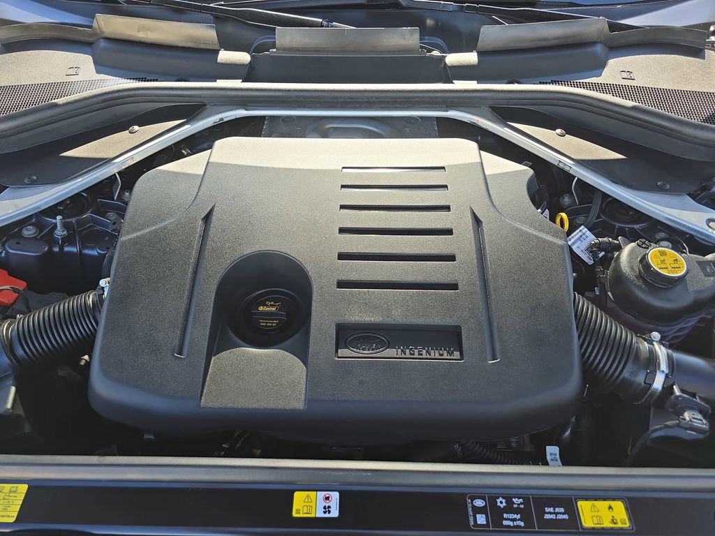 Used 2024 Land Rover Range Rover Sport Dynamic SE image 32