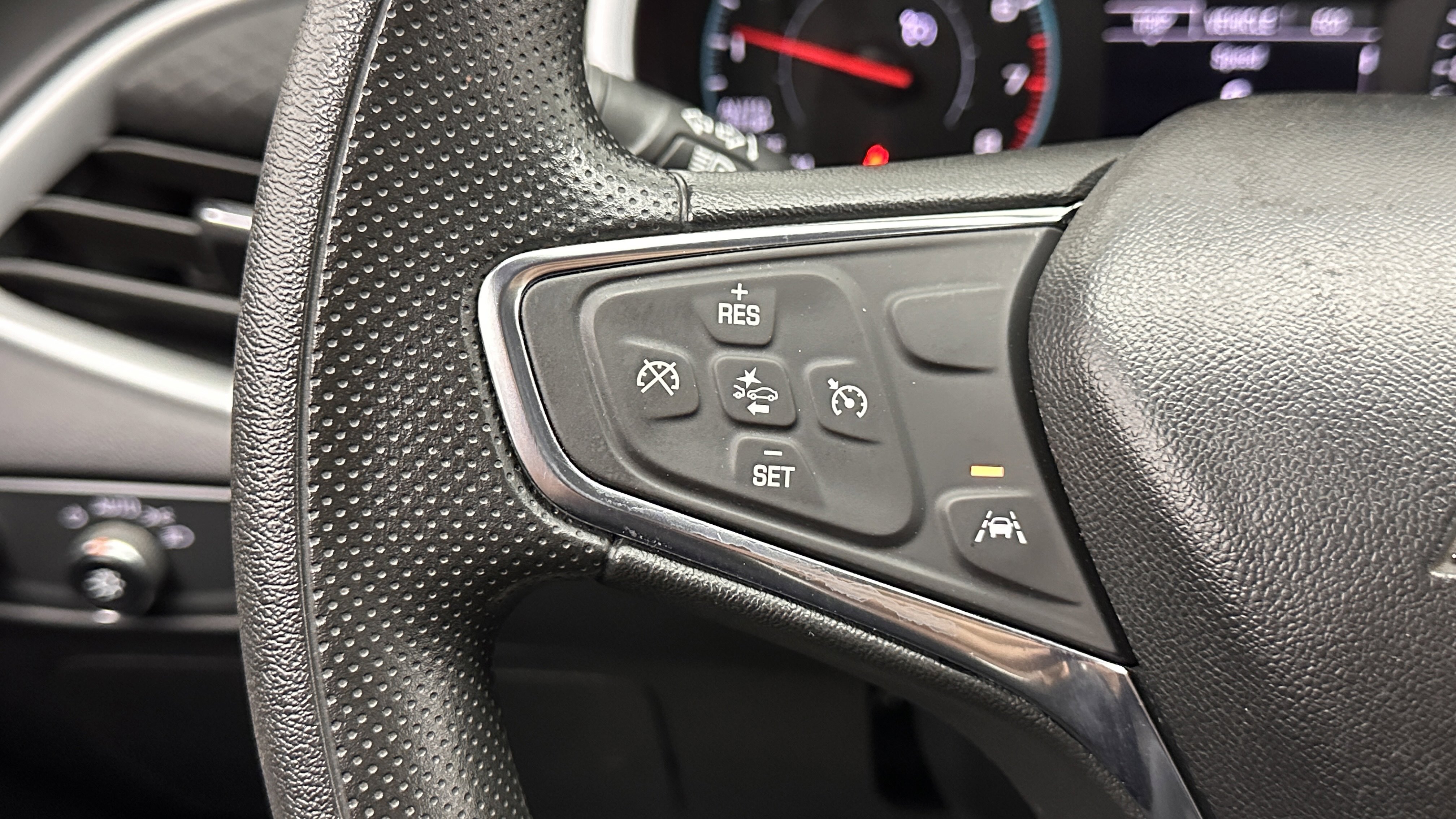 Used 2024 Chevrolet Malibu LT FWD image 21