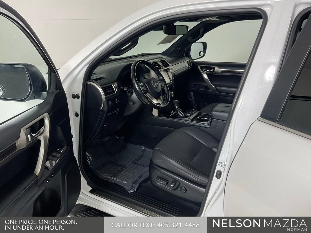 Used 2021 Lexus GX 460 Premium w/ Premium Package AWD/4WD image 11